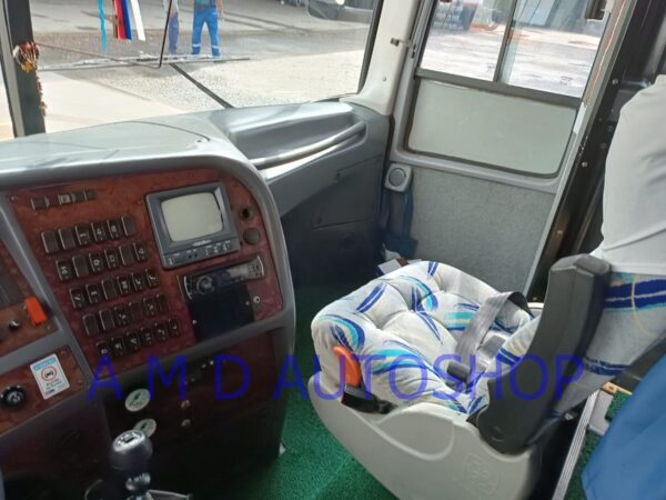 BUSSCAR-JUMBUSS-400-LD-VOLVO-B12-420-ANO-2005-MOD.-2006-4-600x450