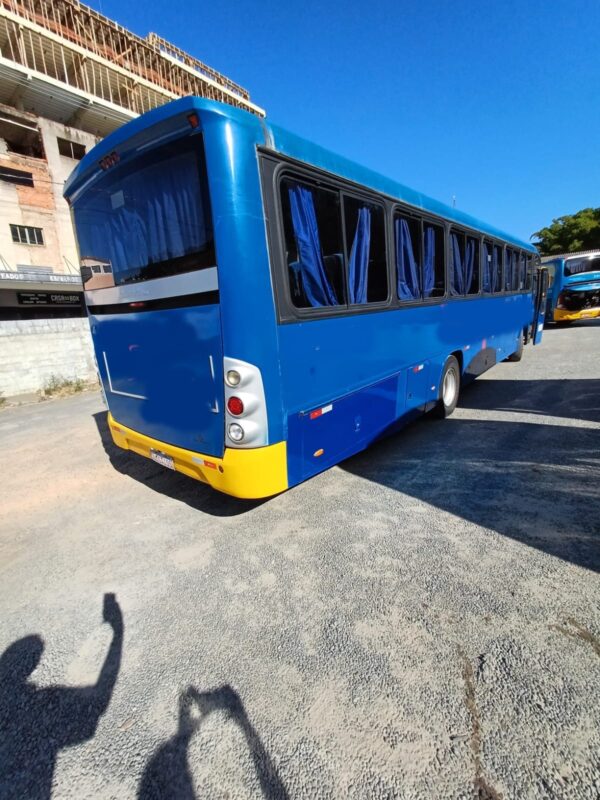 COMIL-VERSATILE-VOLKS-17.230-ANO-2013-4-600x800