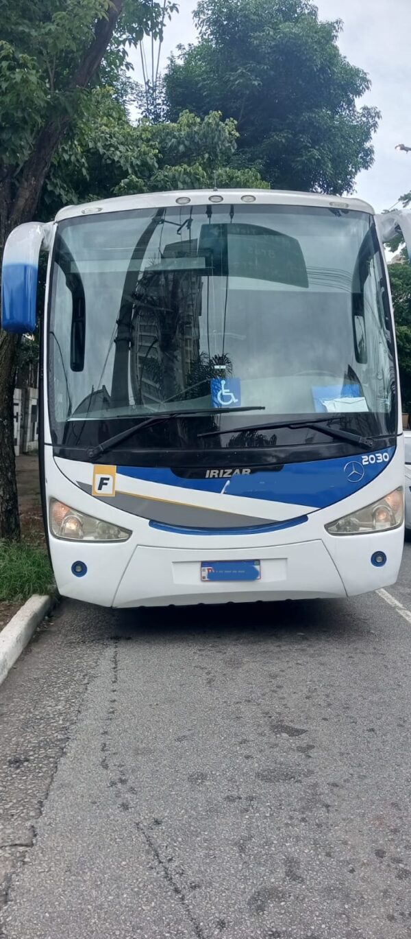 IRIZAR-MERCEDES-O500R-ANO-2011-1-600x1368