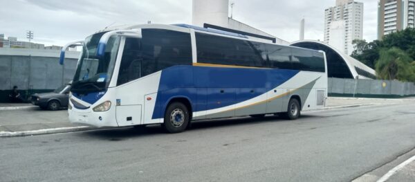 IRIZAR-MERCEDES-O500R-ANO-2011-3-600x263