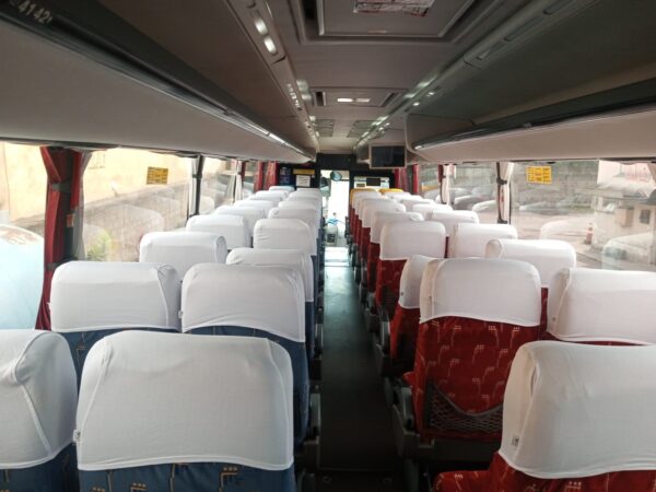 IRIZAR-MERCEDES-O500R-ANO-2011-8-600x450