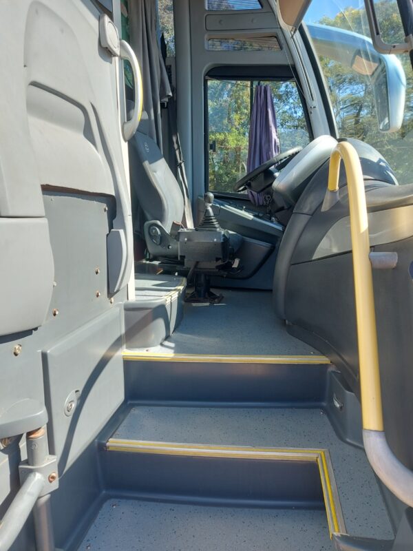 MARCOPOLO-G7-PARADISO-1200-SCANIA-K310IB-ANO-2011-6-600x800