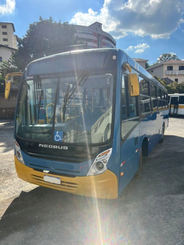 NEOBUS-MEGA-MERCEDES-1721-ANO-2016-2-600x800