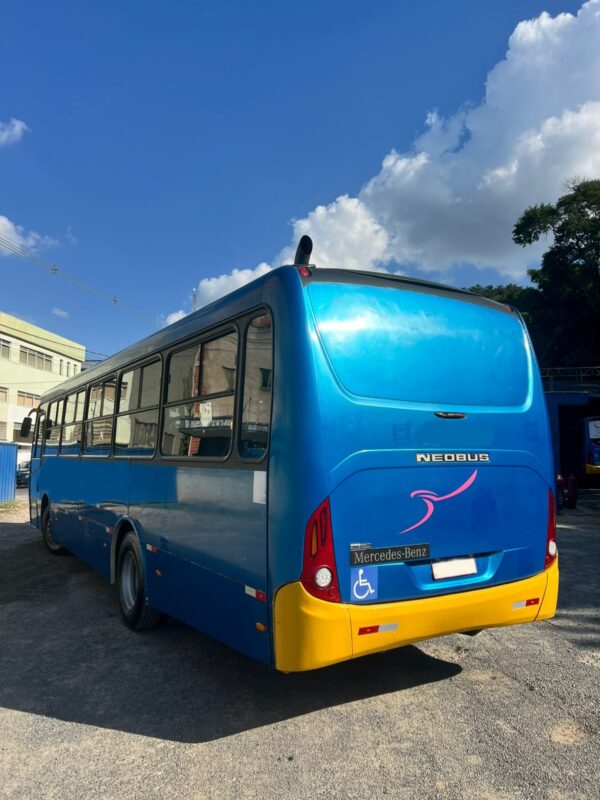 NEOBUS-MEGA-MERCEDES-1721-ANO-2016-4-600x800