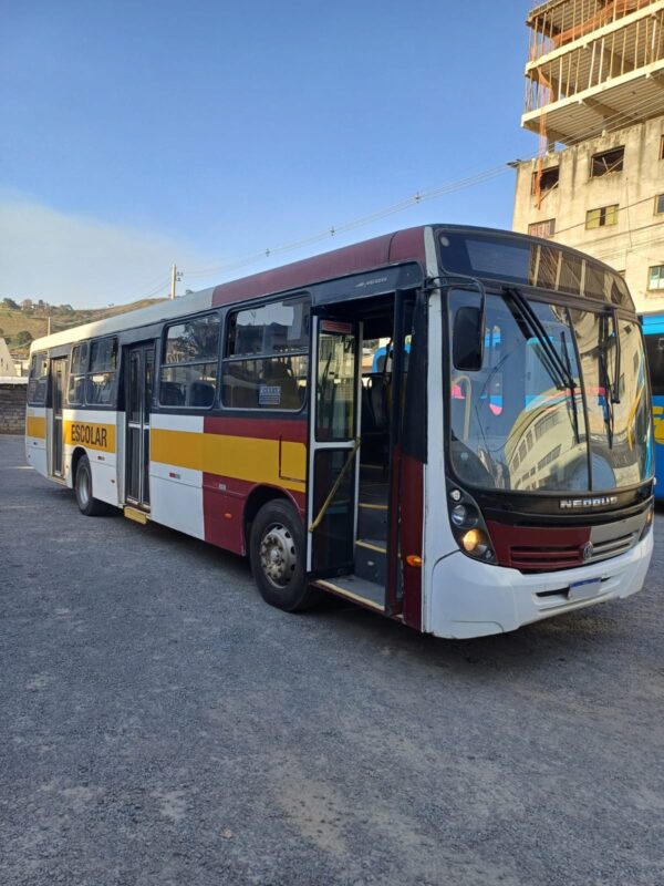 NEOBUS-MEGA-VOLKS-17.230-ANO-2013-2-600x800