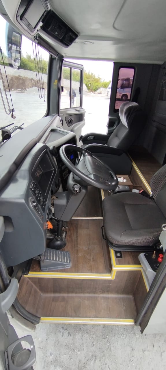 DD COMIL CAMPIONE VOLVO B410 ANO 2020 MOD. 2021 - 6