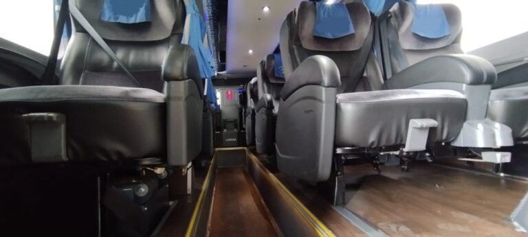 DD COMIL CAMPIONE VOLVO B410 ANO 2020 MOD. 2021 - 9