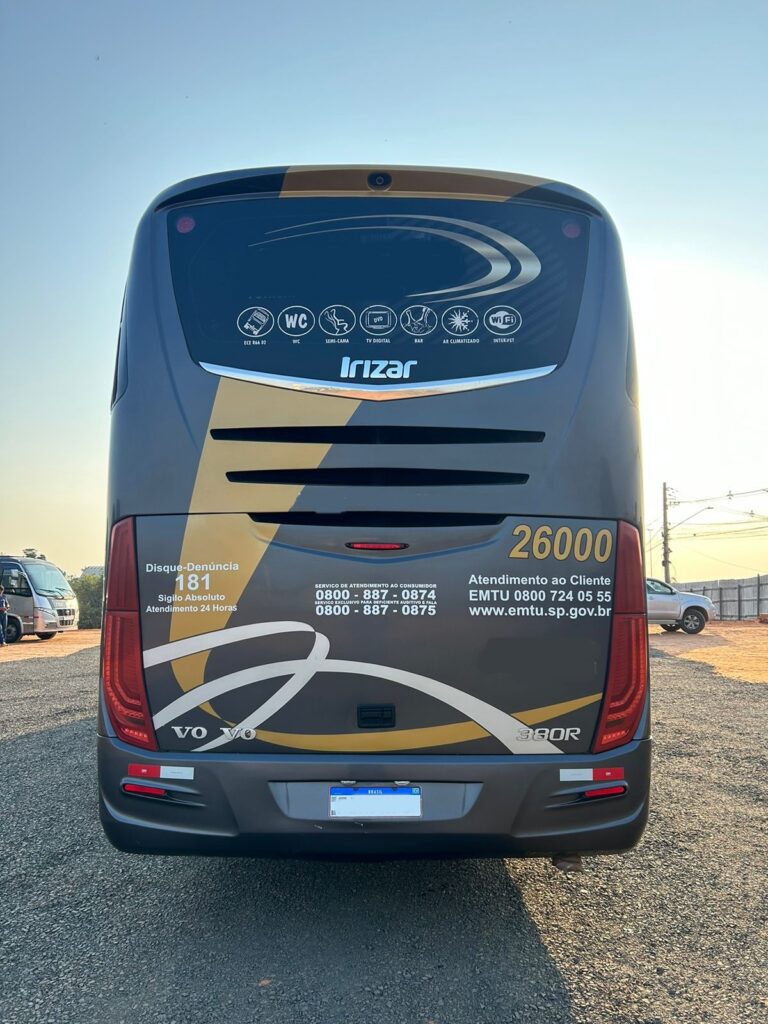 IRIZAR I6S VOLVO B340R 4X2 COMPLETO ANO 2015 MOD. 2016 - 4