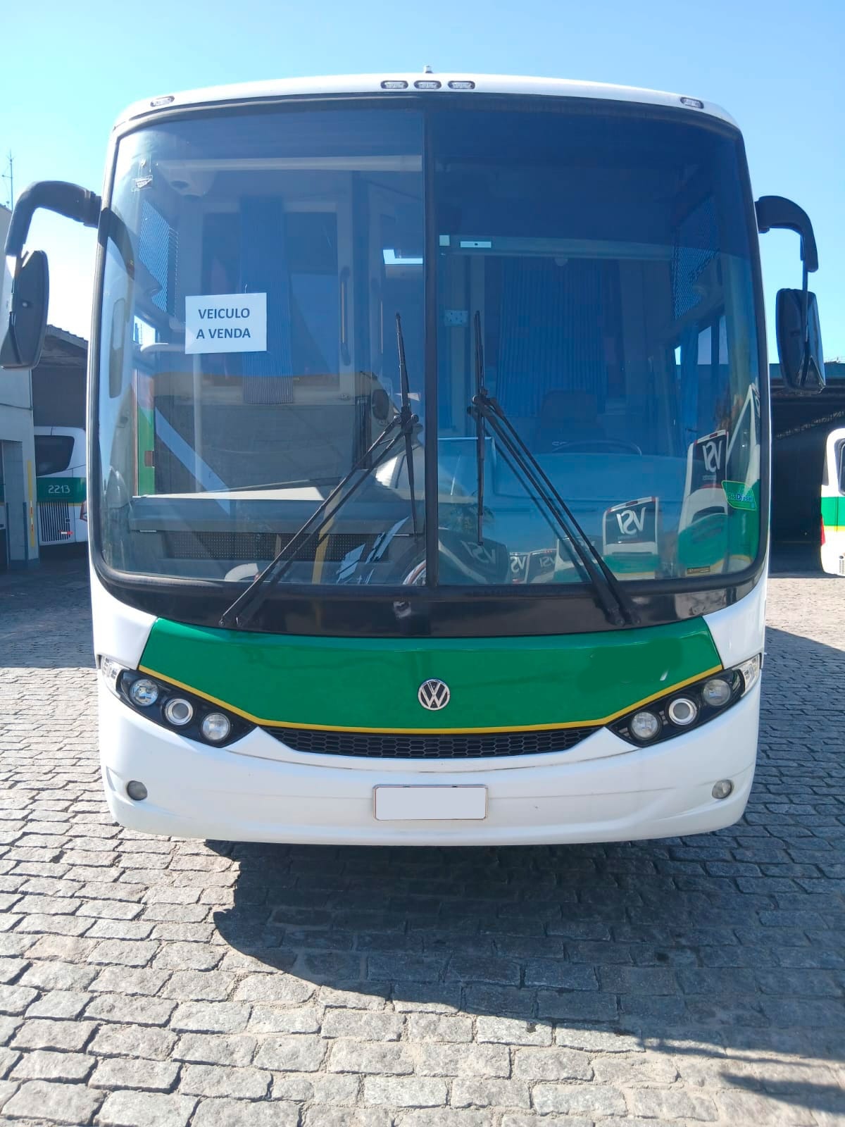 COMIL CAMPIONE R VOLKS 17.260 ANO 2010 - 1
