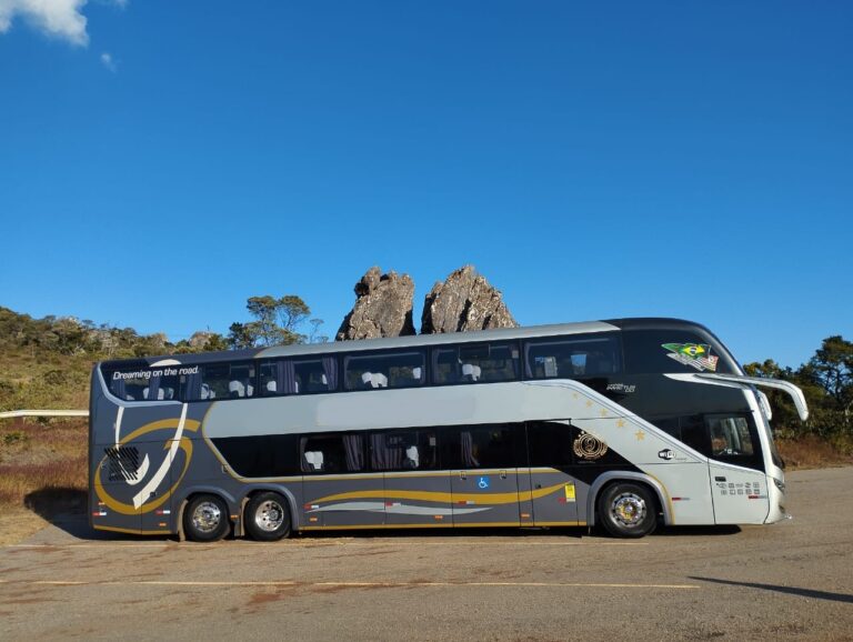 DD COMIL CAMPIONE INVICTUS VOLVO B420 ANO 2022 MOD. 2023 - 2