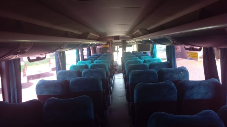 MARCOPOLO VIAGGIO 1050 VOLKS 18.320 ANO 2010 MOD. 2011 - 6