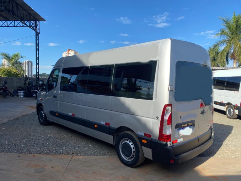 RENAULT MASTER L3H2 MARTICAR ANO 2024 - 4
