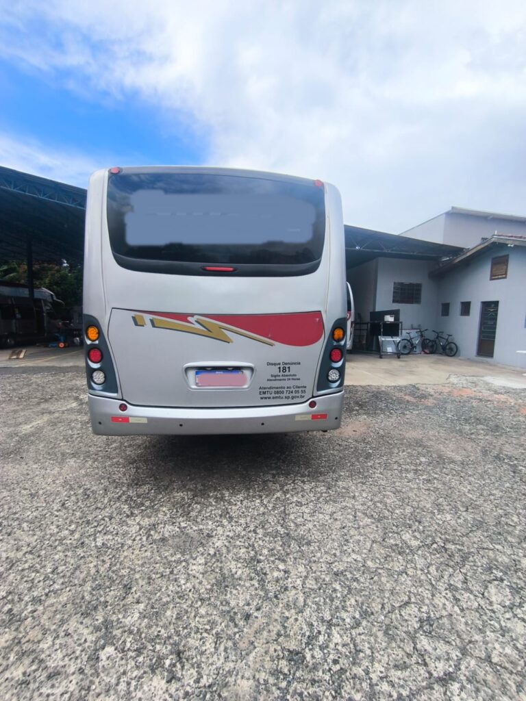 COMIL PIÁ MERCEDES Lo 916 ANO 2013 - 4
