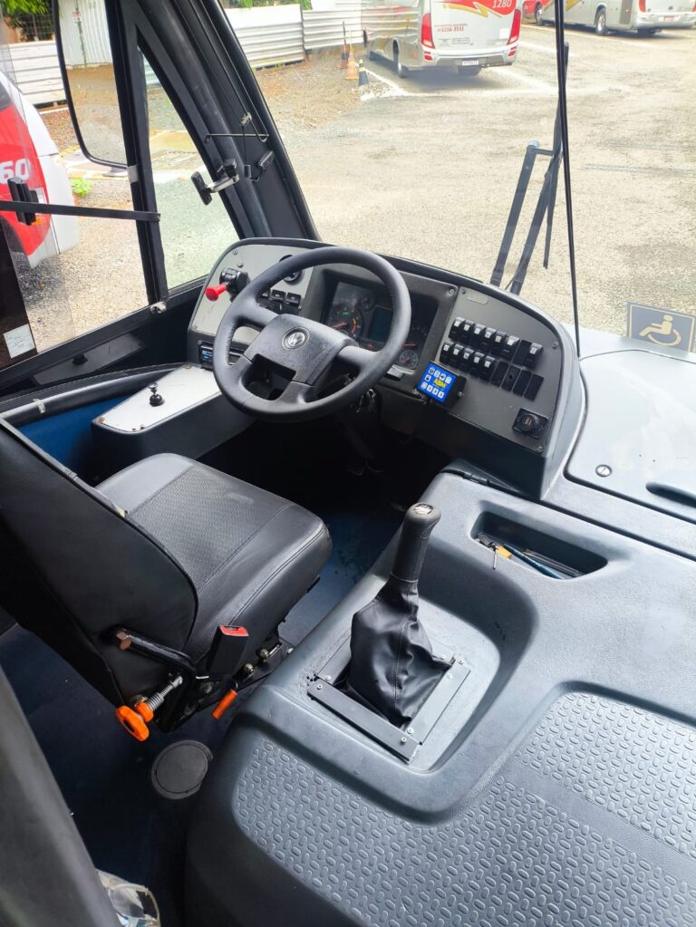 NEOBUS THUNDER VOLKS 9.160 ANO 2013 - 6