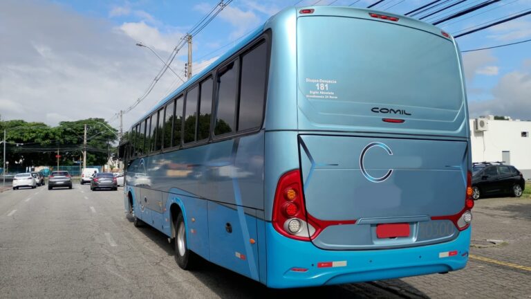 COMIL CAMPIONE 3.25 VOLVO B270 ANO 2017 MOD. 2018 - 4