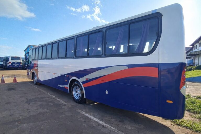 CAIO SOLAR VOLKS 17.230 ANO 2012 MOD. 2013 - 3
